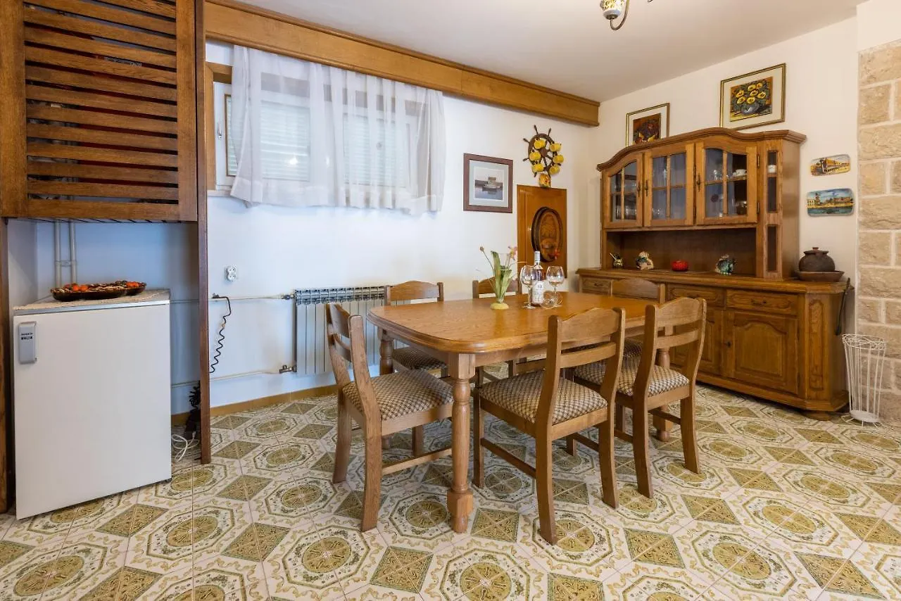 Apartment Aura Crikvenica 0*,
